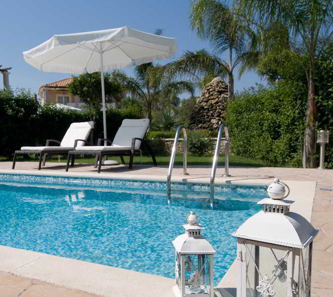 Mamfredas Luxury Resort Plános Exterior foto